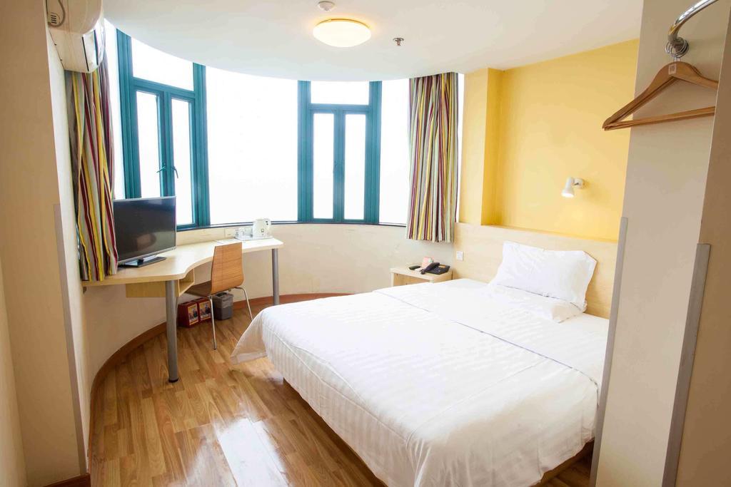 7Days Premium Nanchang Railway Station Kamer foto