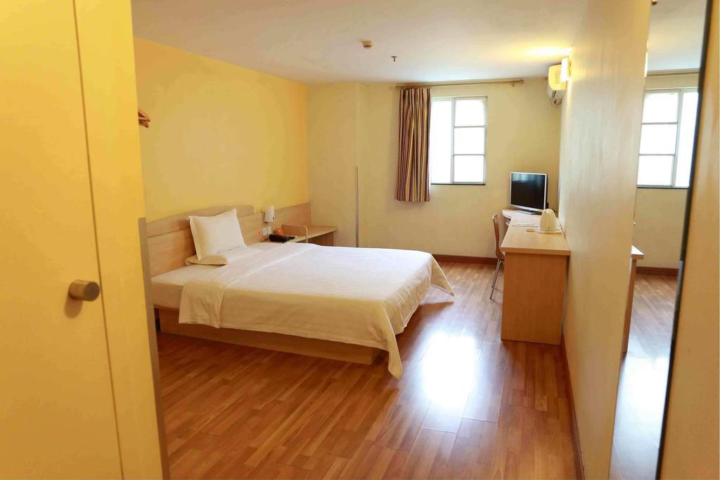 7Days Premium Nanchang Railway Station Kamer foto